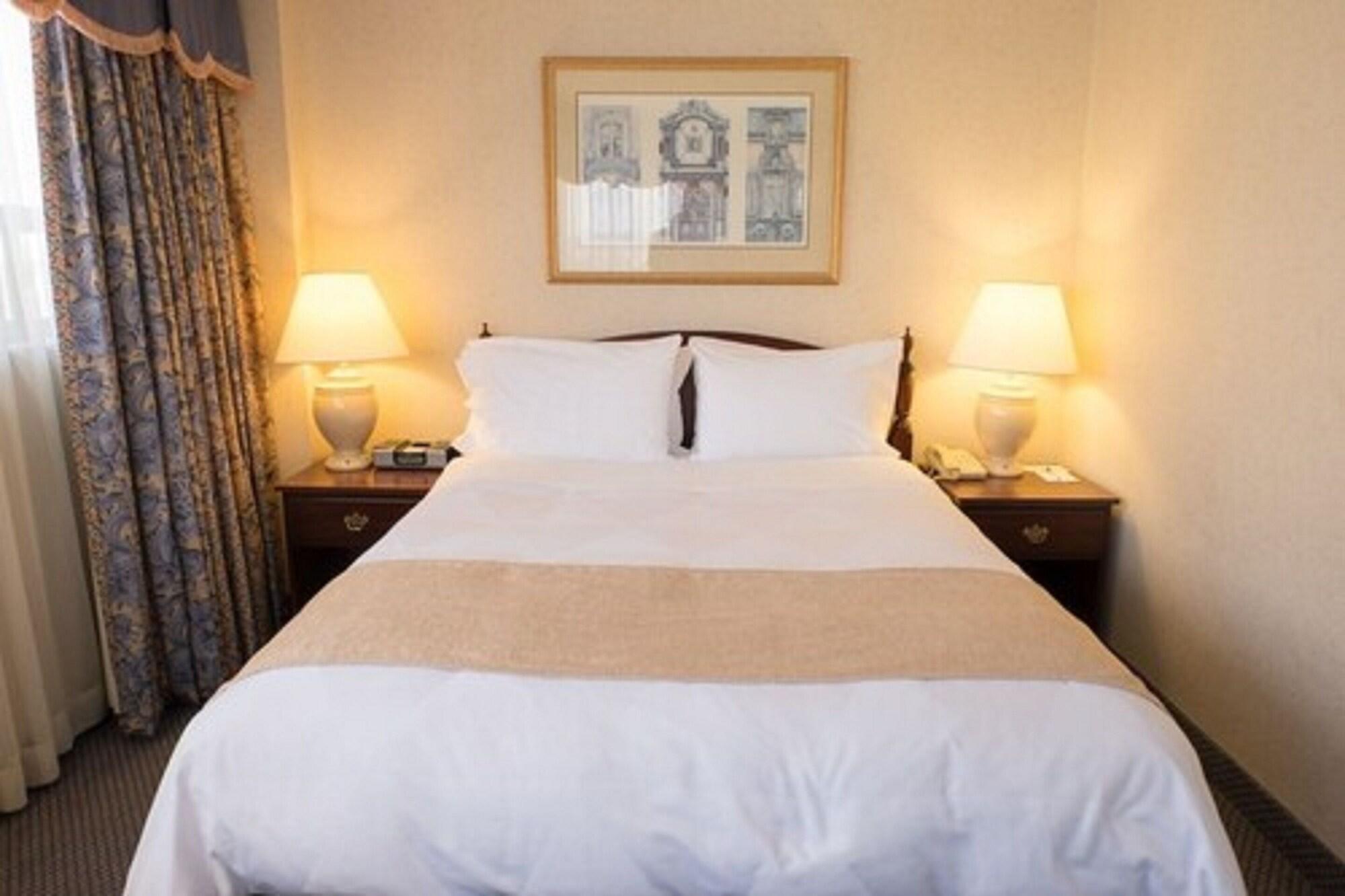 The Roehampton Hotel Торонто Екстер'єр фото