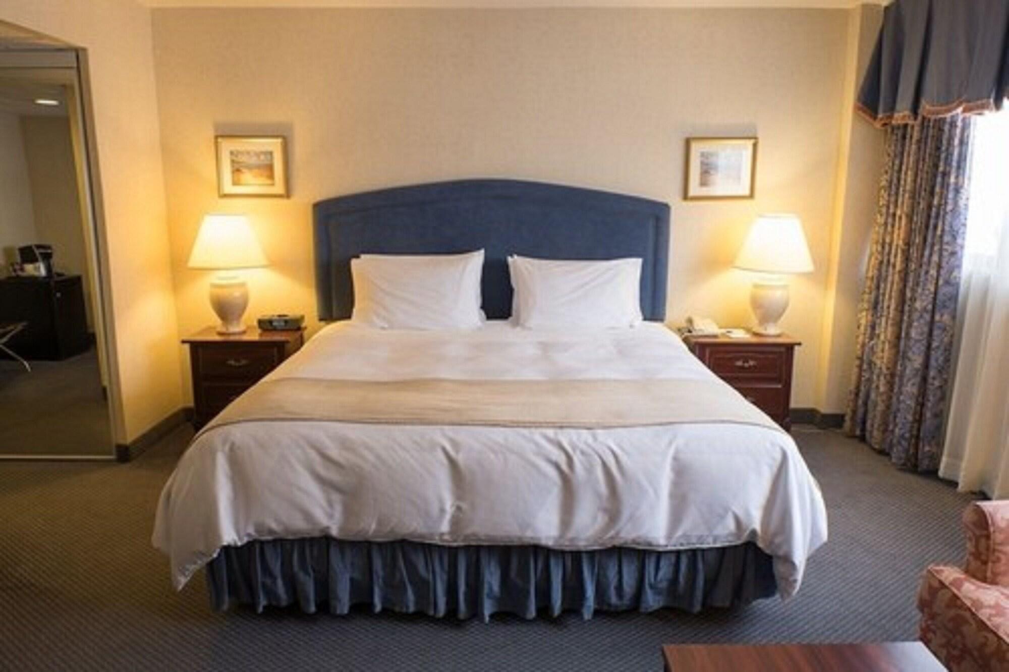 The Roehampton Hotel Торонто Екстер'єр фото