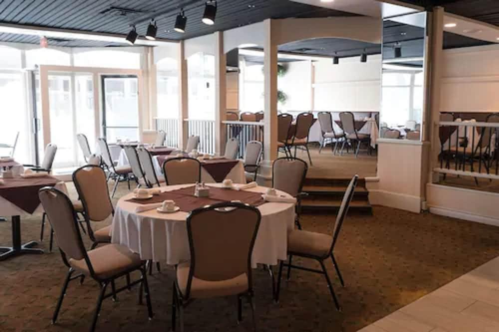 The Roehampton Hotel Торонто Екстер'єр фото
