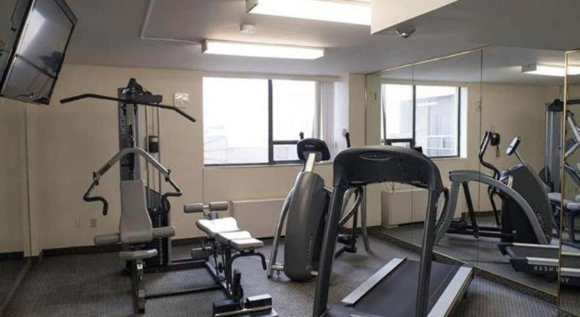 The Roehampton Hotel Торонто Екстер'єр фото
