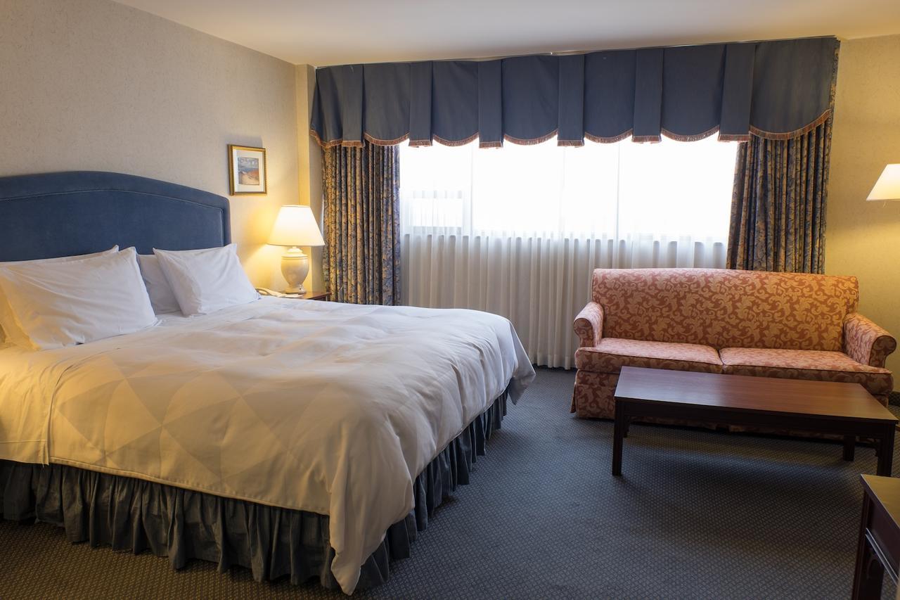 The Roehampton Hotel Торонто Екстер'єр фото