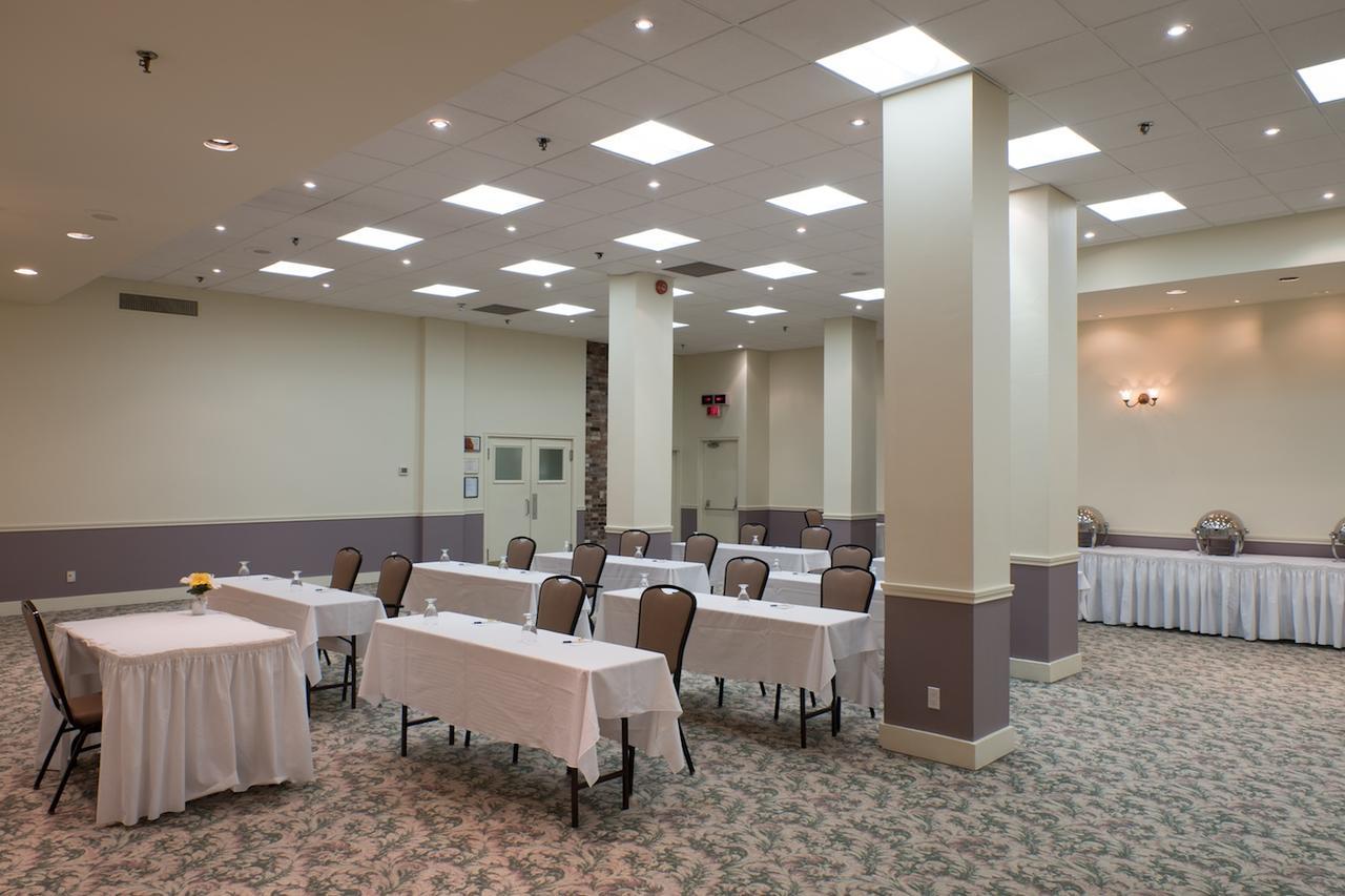 The Roehampton Hotel Торонто Екстер'єр фото