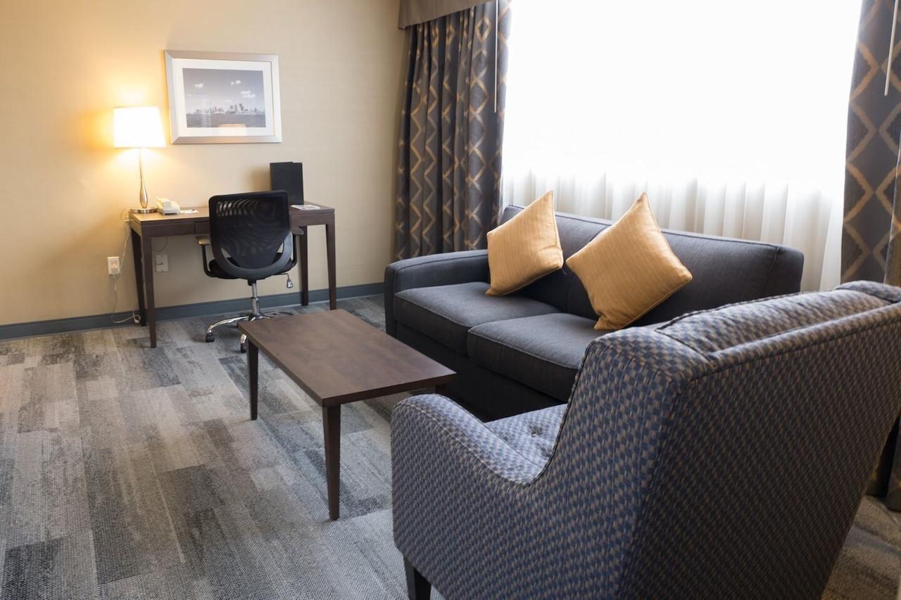 The Roehampton Hotel Торонто Екстер'єр фото
