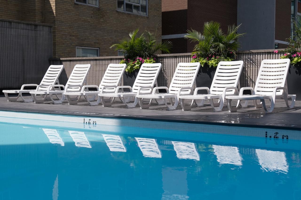 The Roehampton Hotel Торонто Екстер'єр фото